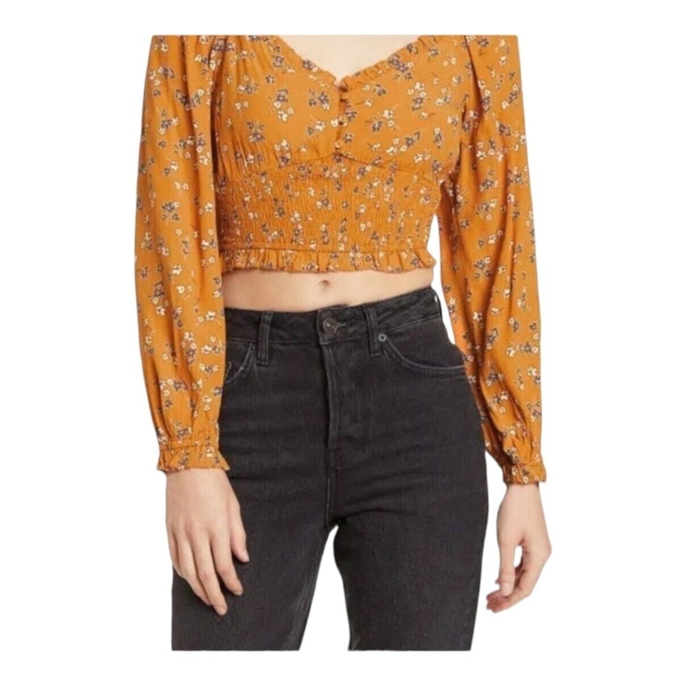 Nwt Elodie Long Sleeve Smocked Floral Crop Top / ginger